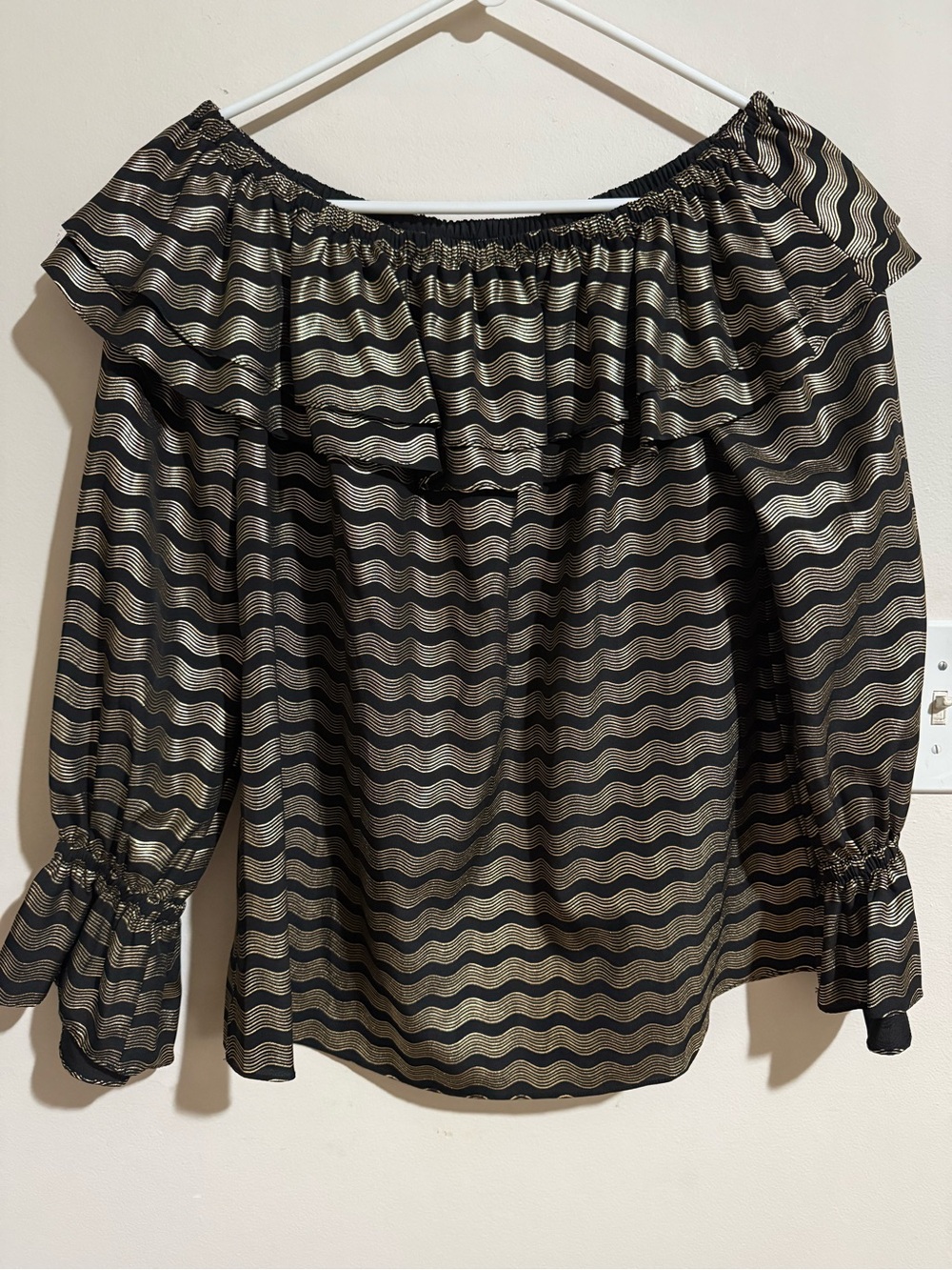 Michael Kors Black and Gold Off-Shoulder Wave Print Blouse